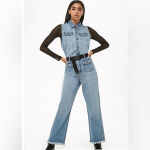 Forever 21 Sleeveless Frayed-Hem‎ Blue Denim Button Up Jumpsuit Sz Small